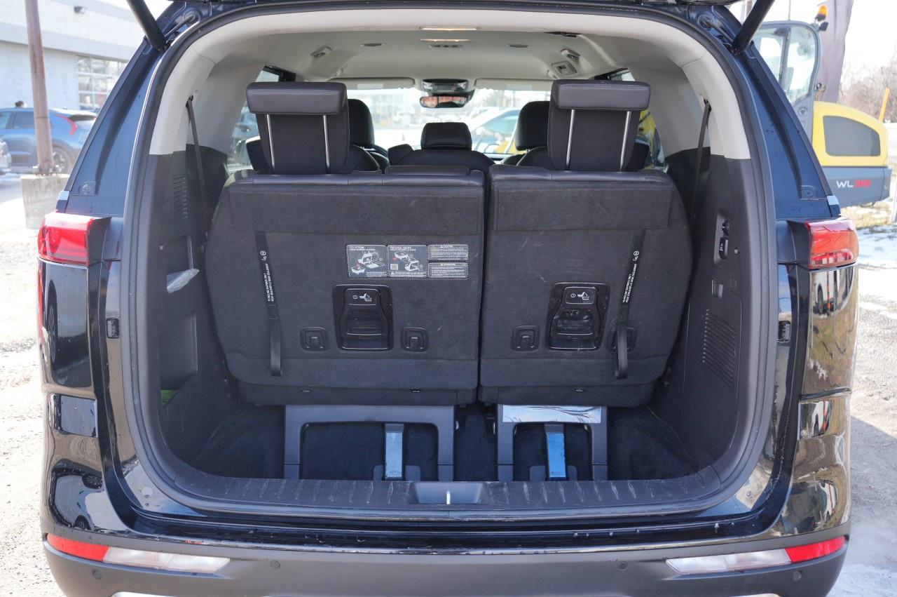 2024 Kia Carnival EX FWD Photo
