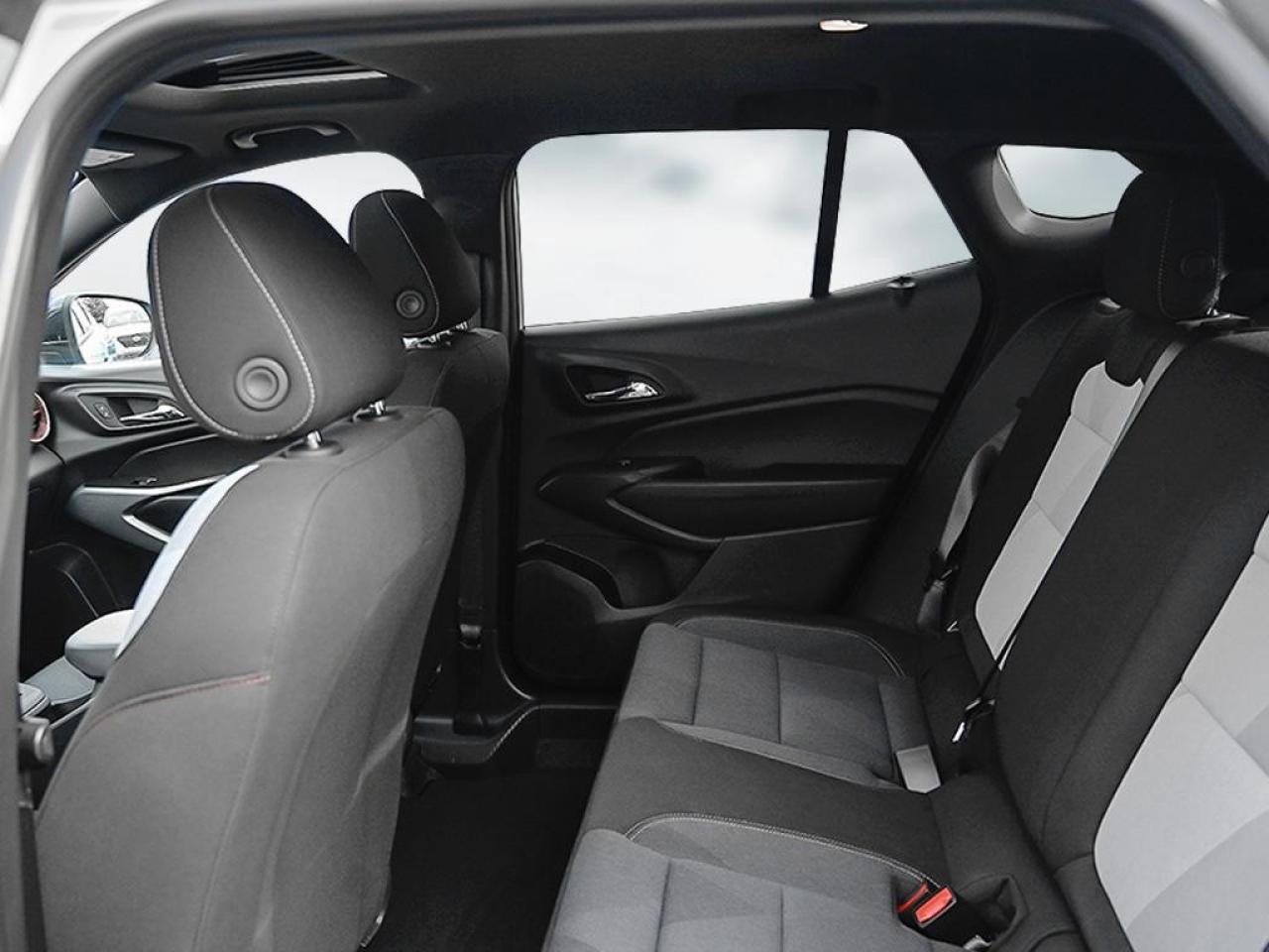 2026 Chevrolet Trax FWD 4dr 1RS Photo