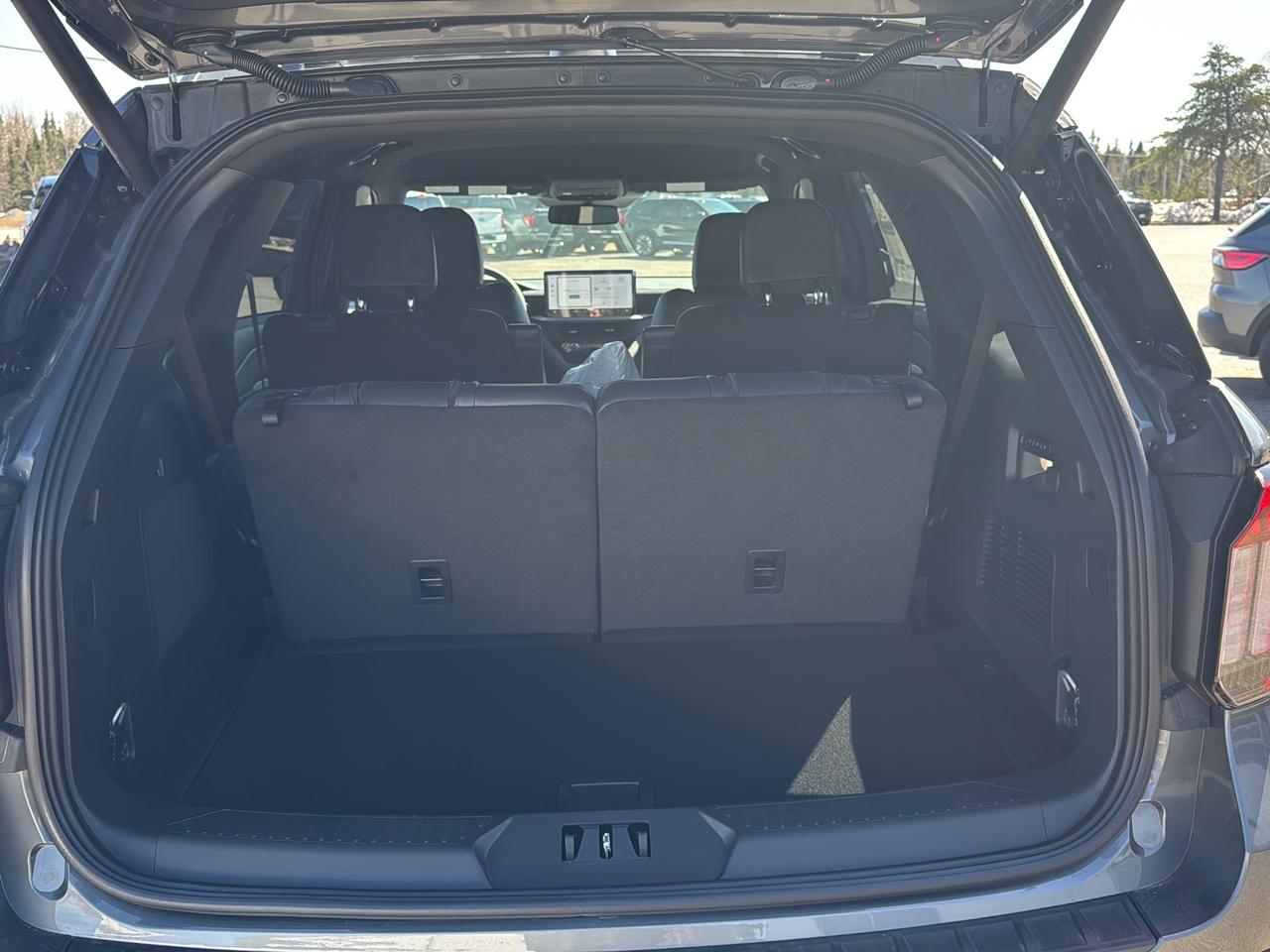 2026 Ford Explorer TREMOR Photo