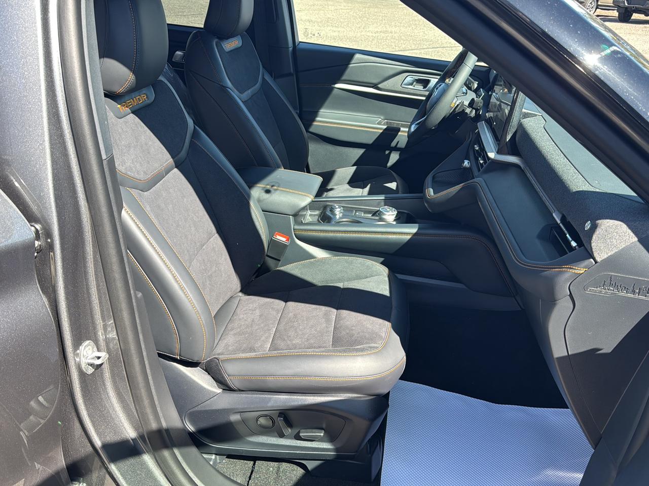 2026 Ford Explorer TREMOR Photo