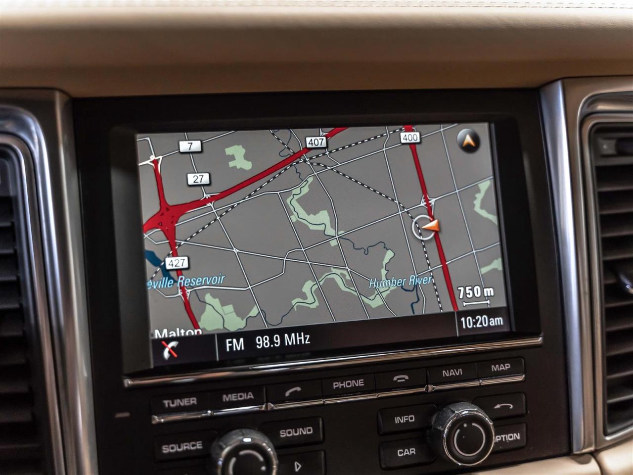 2015 Porsche Macan TURBO|SPORT CHRONO|PREMIUM|CARBON|PASM|BOSE Photo