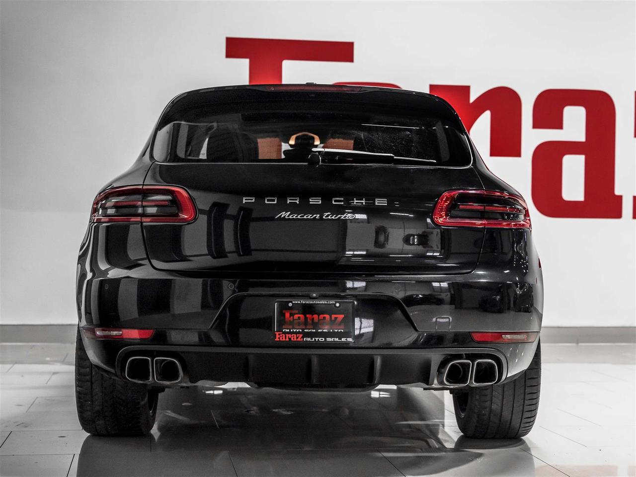 2015 Porsche Macan TURBO|SPORT CHRONO|PREMIUM|CARBON|PASM|BOSE Photo