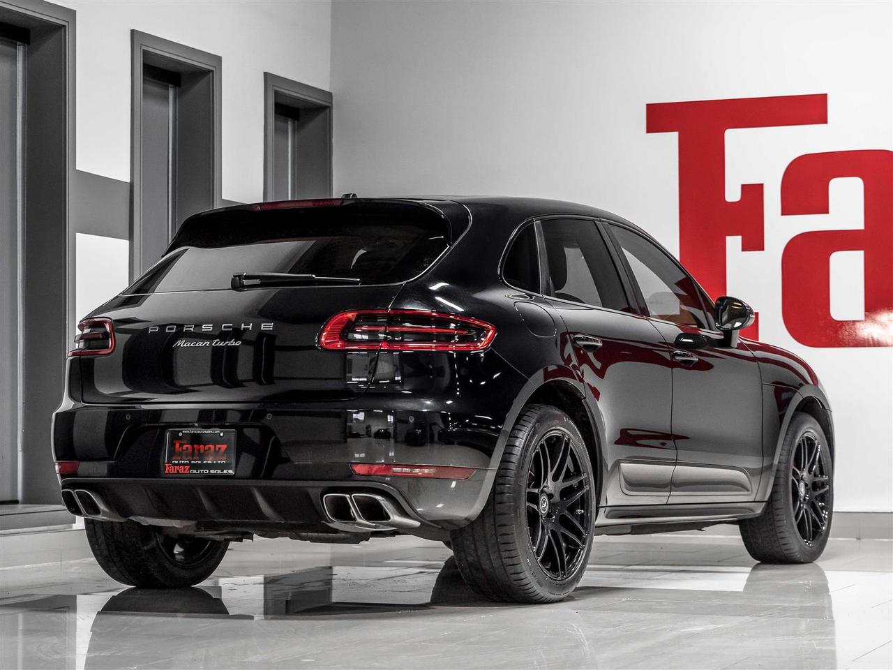 2015 Porsche Macan TURBO|SPORT CHRONO|PREMIUM|CARBON|PASM|BOSE Photo2