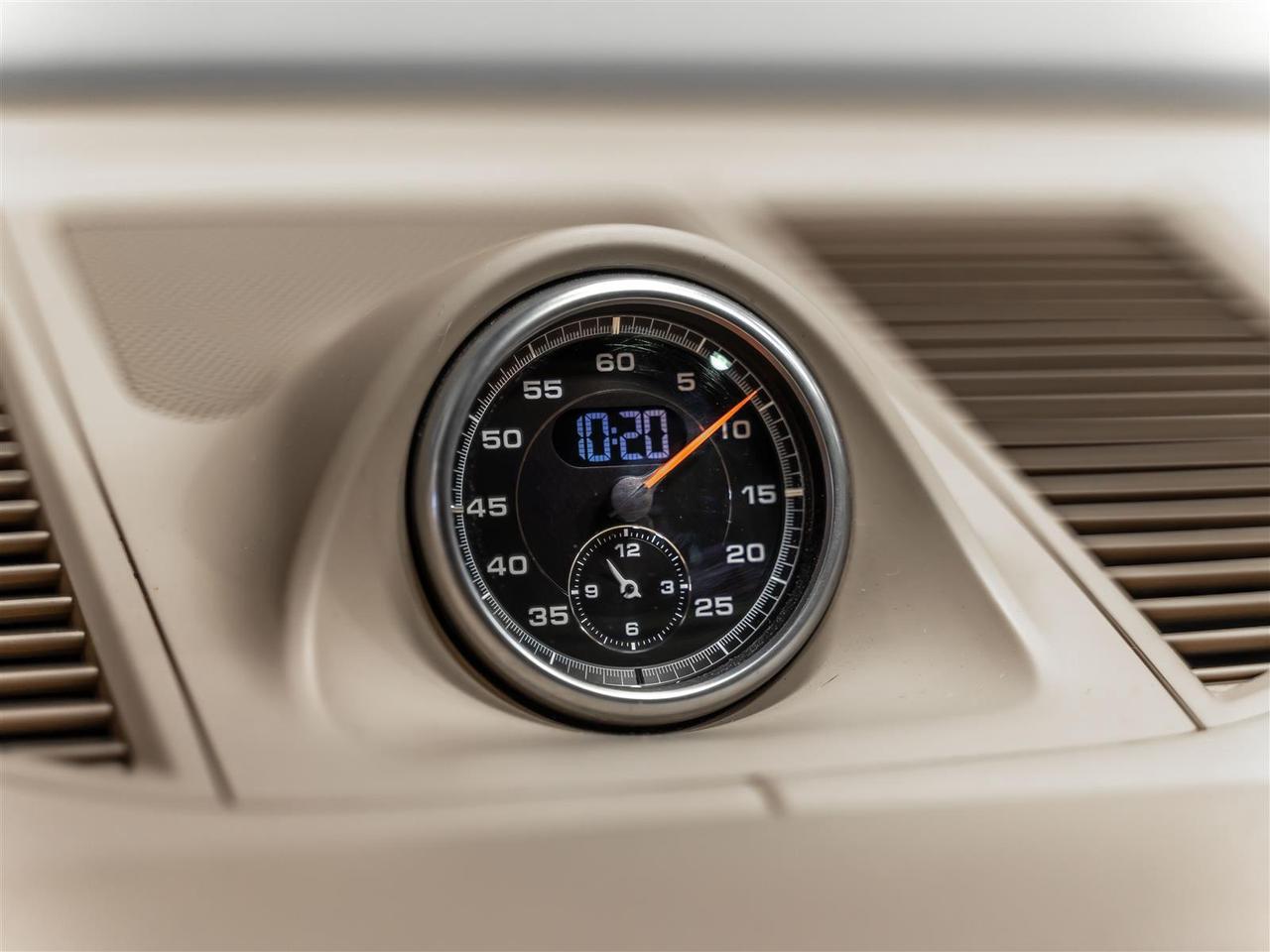 2015 Porsche Macan TURBO|SPORT CHRONO|PREMIUM|CARBON|PASM|BOSE Photo