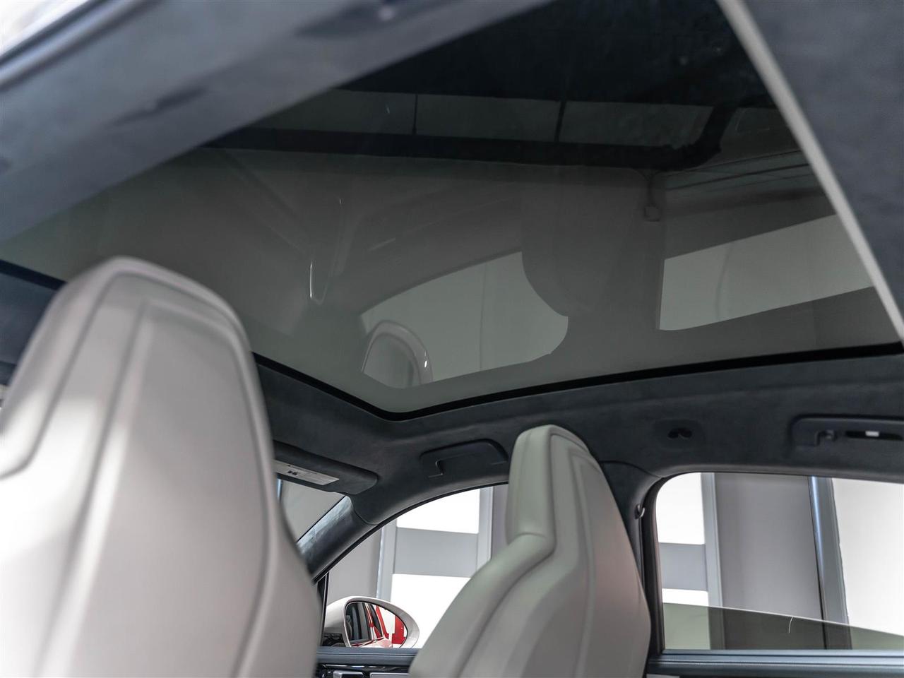 2022 Porsche Cayenne $767 BI WEEKLY $5000 DOWN *** GTS|COUPE|PREMIUM PLUS|CARBON|SPORT EXHAUST|HEADS-UP Photo