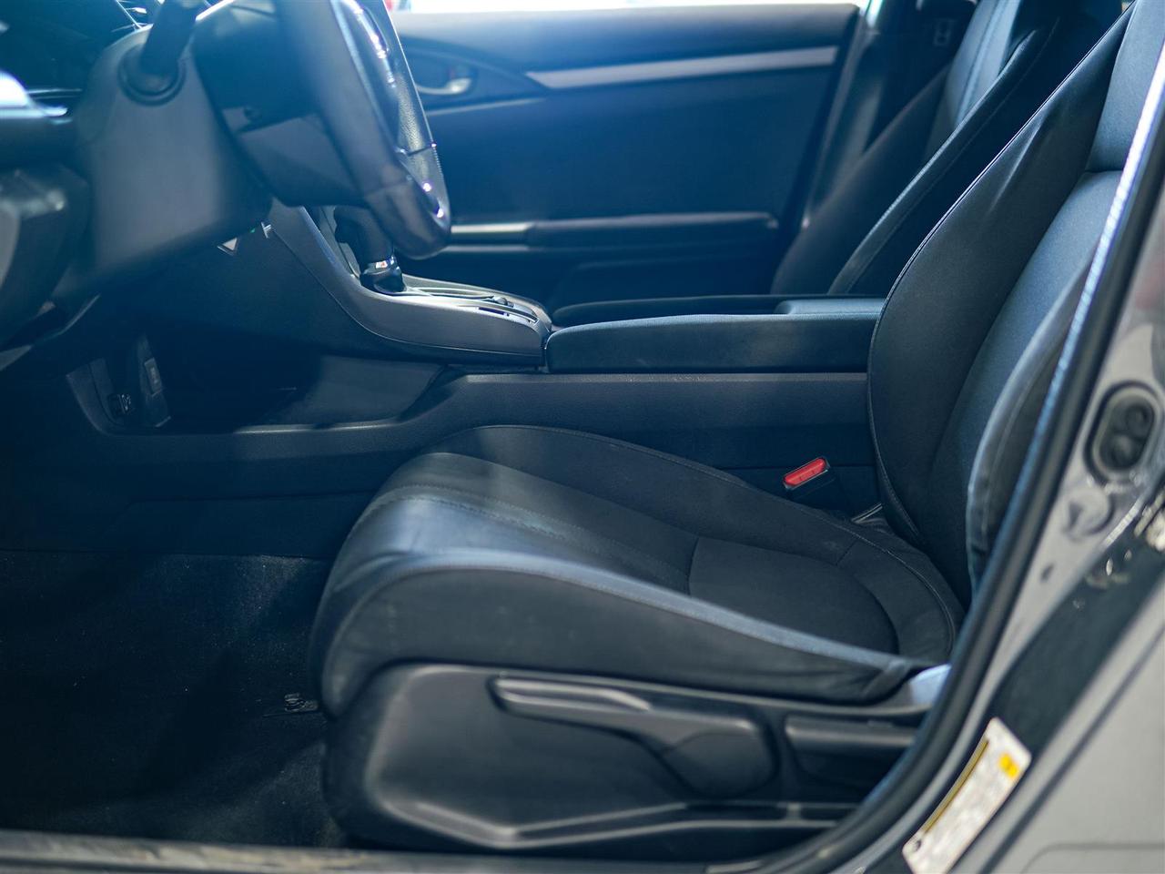 2018 Honda Civic LX | HATCHBACK | HONDA SERVICED | ALLOYS Photo