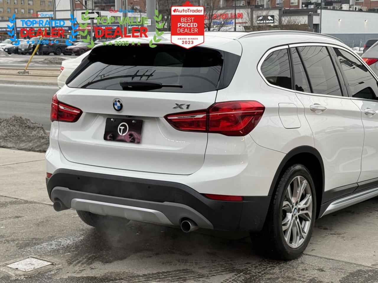 2016 BMW X1 | PREMIUM | PANO | HUD | NAVI Photo