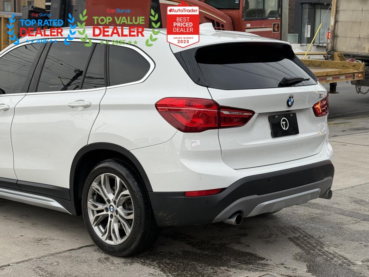 2016 BMW X1 | PREMIUM | PANO | HUD | NAVI Photo