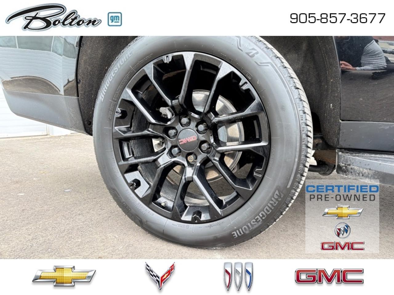 2023 GMC Yukon XL SLT - One owner - Non-smoker Photo