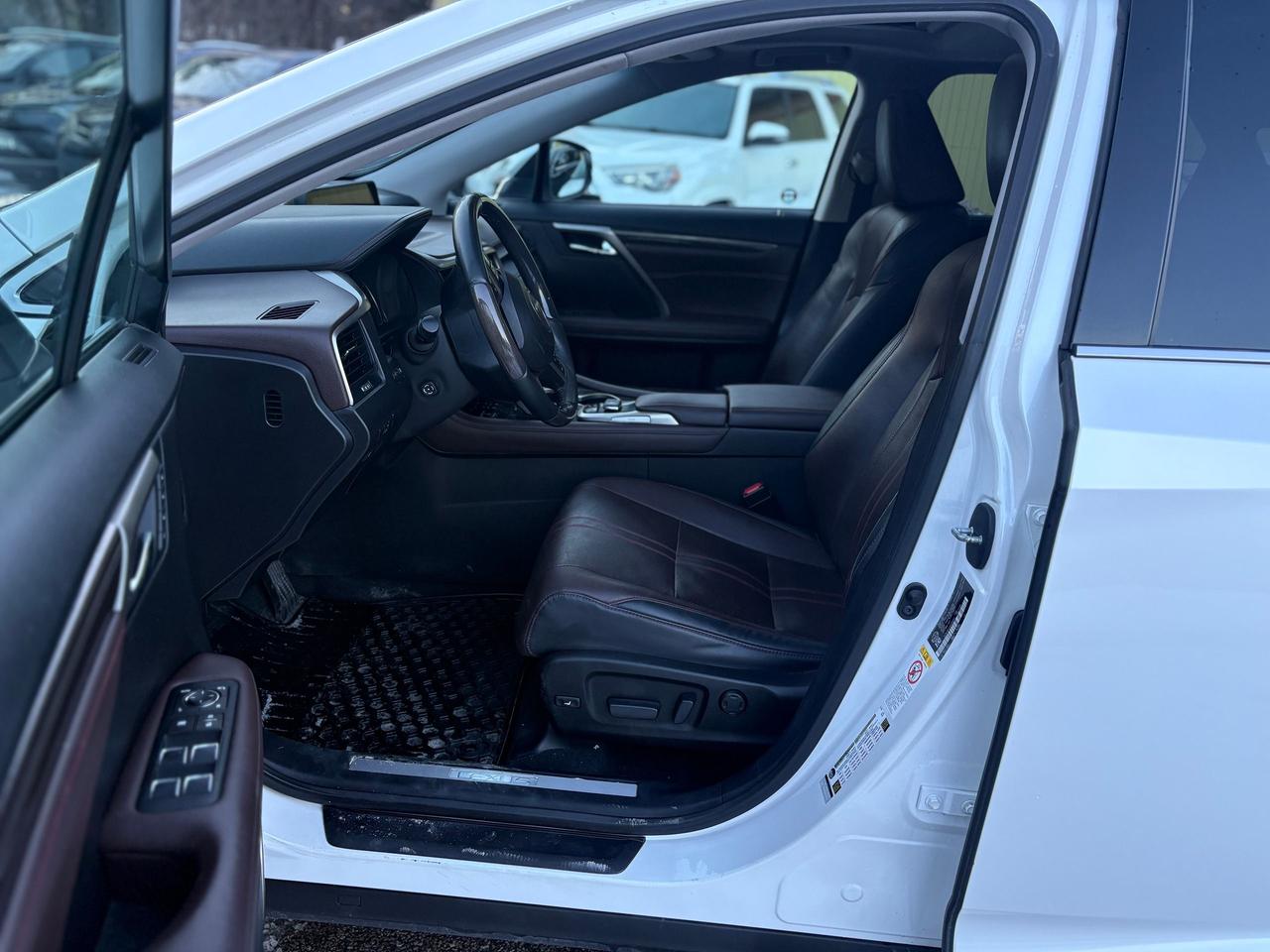 2016 Lexus RX 350 CLEAN CARFAX,LOCAL,SAFETY+WARRANTY INCLUDED Photo