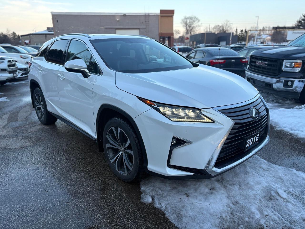 2016 Lexus RX 350 CLEAN CARFAX,LOCAL,SAFETY+WARRANTY INCLUDED Photo