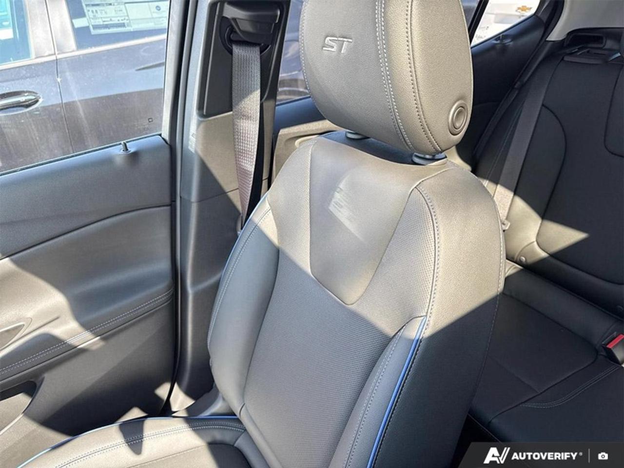2026 Buick Encore GX Sport Touring Photo