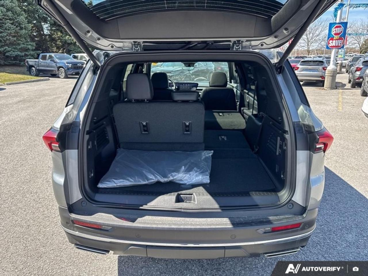 2026 Buick Enclave Preferred  - SUNROOF -  POWER Photo