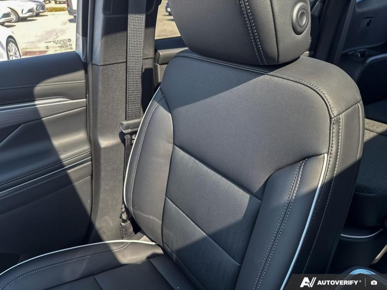 2026 Buick Enclave Preferred  - SUNROOF -  POWER Photo