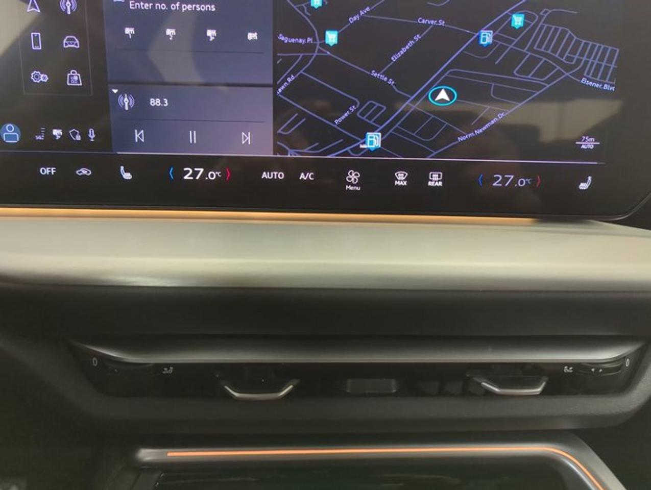 13704746