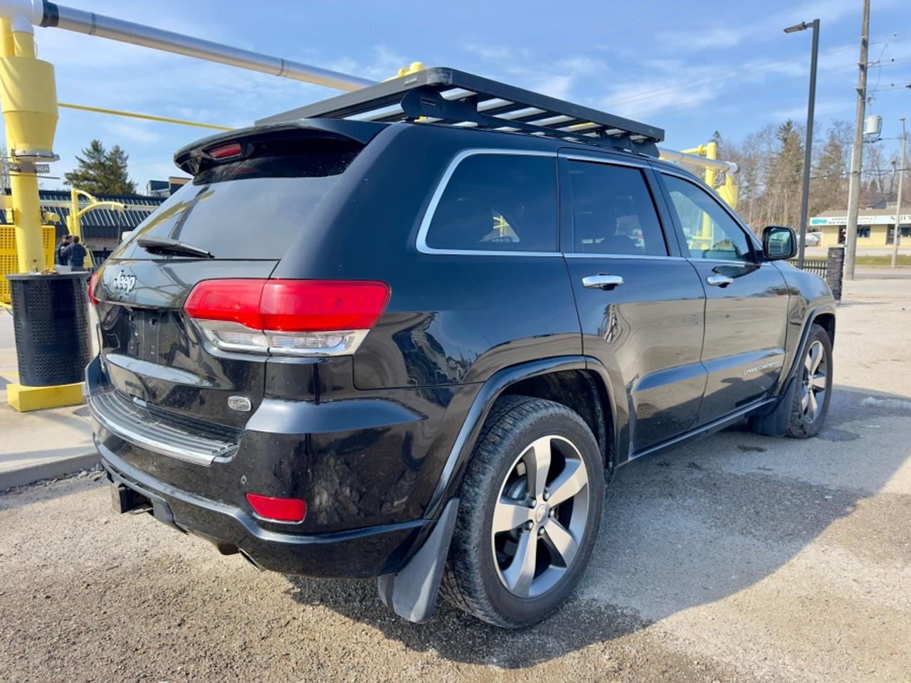2015 Jeep Grand Cherokee * 4X4 * NO ACCIDENTS * DIESEL OVERLAND Photo4