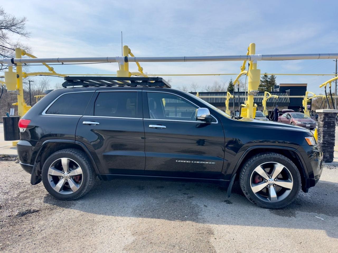 2015 Jeep Grand Cherokee * 4X4 * NO ACCIDENTS * DIESEL OVERLAND Photo