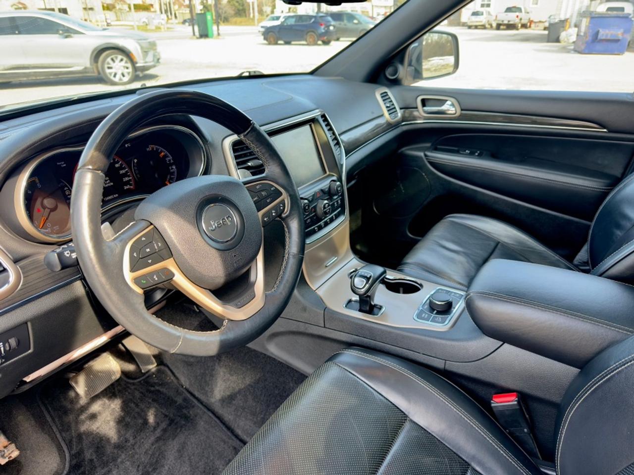 2015 Jeep Grand Cherokee * 4X4 * NO ACCIDENTS * DIESEL OVERLAND Photo