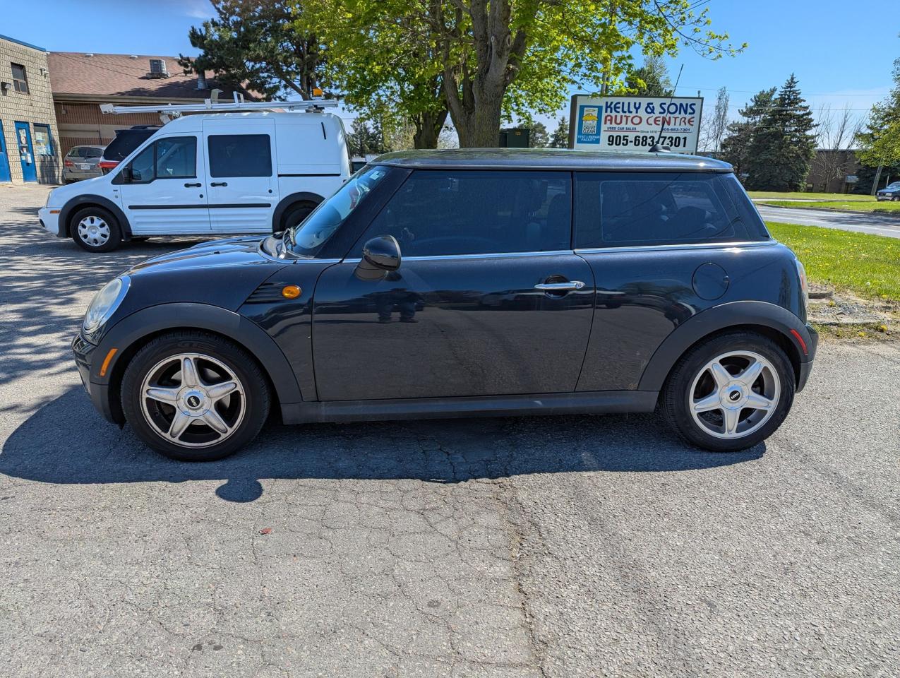 2008 MINI Cooper "Gas MISER" certified + FREE 6M warranty Photo3