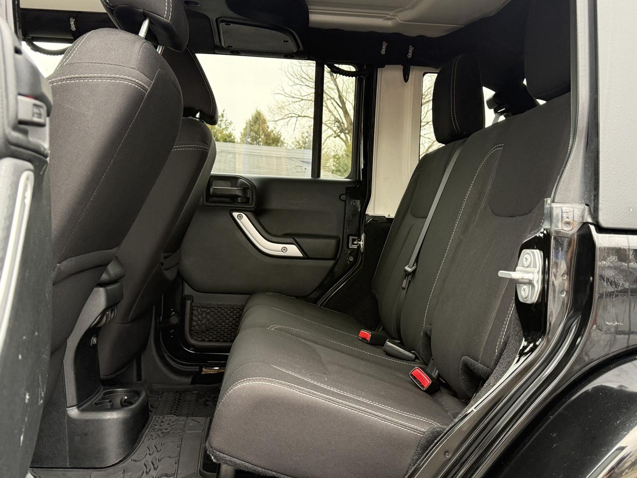 2018 Jeep Wrangler Sahara Photo