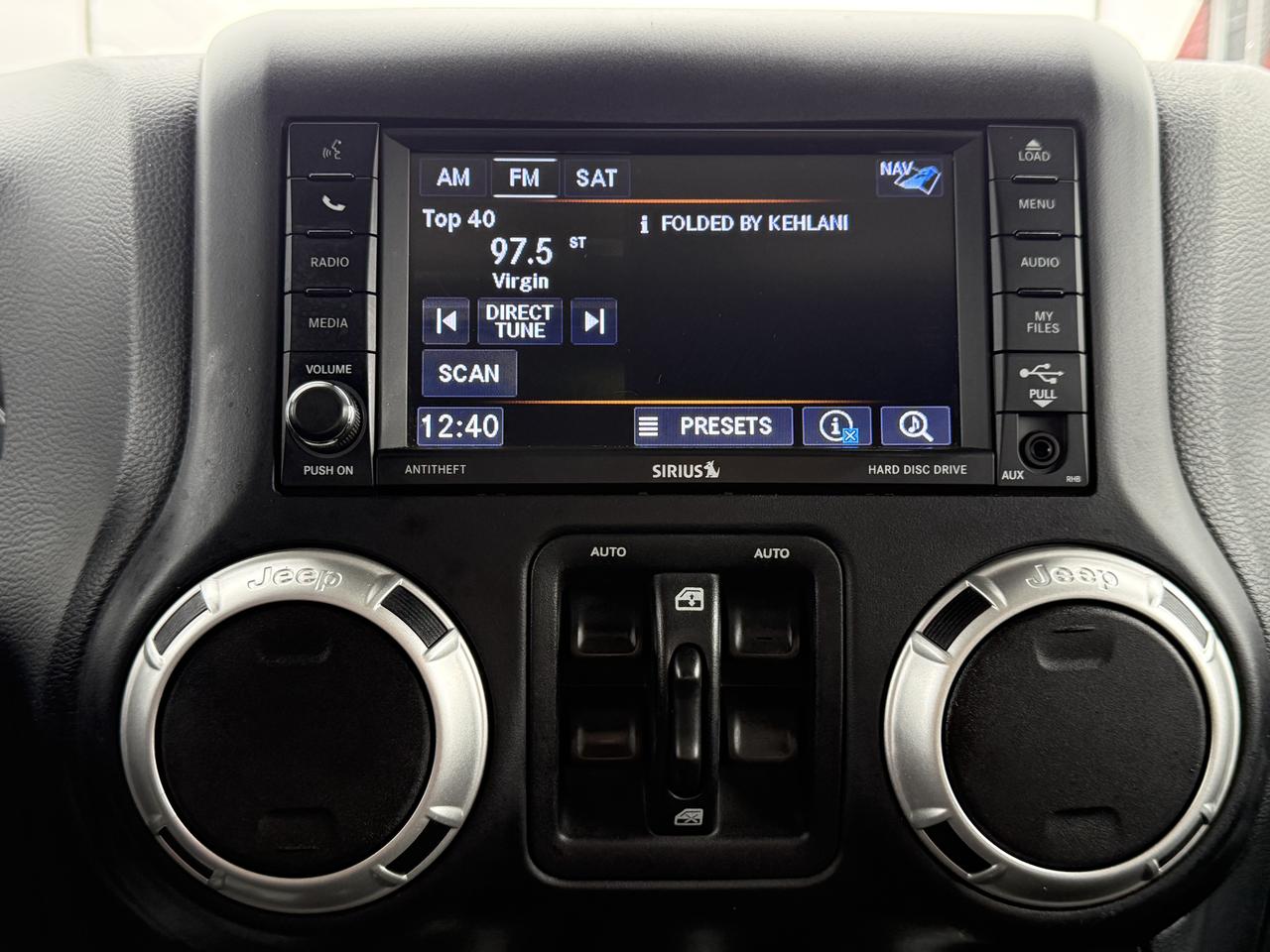 2018 Jeep Wrangler Sahara Photo