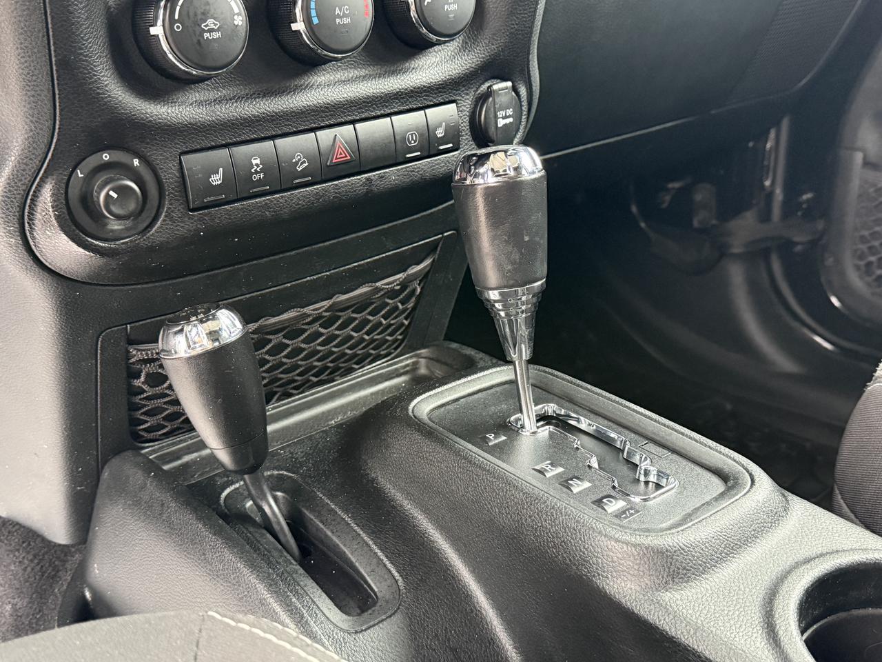 2018 Jeep Wrangler Sahara Photo