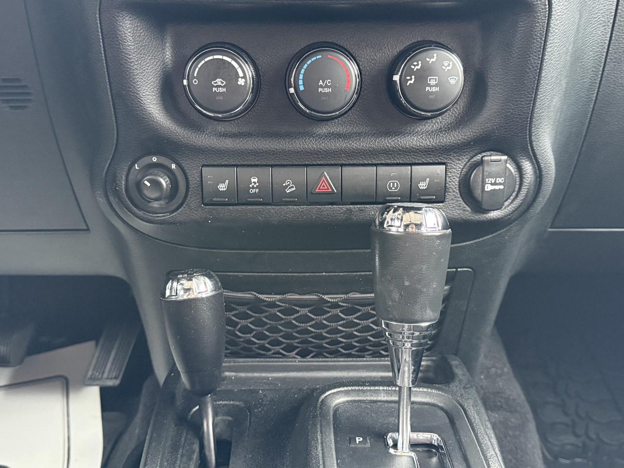 2018 Jeep Wrangler Sahara Photo