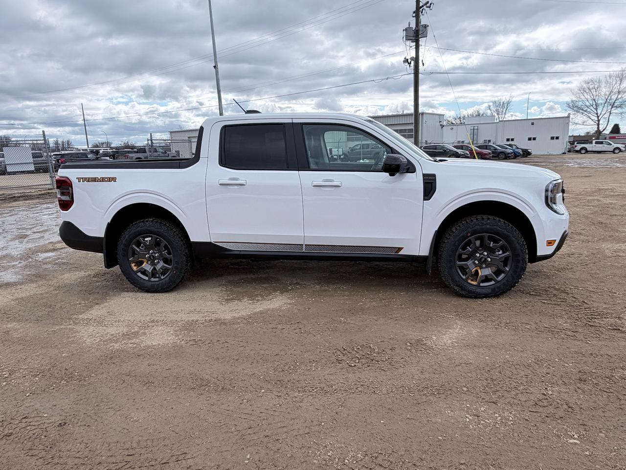 2026 Ford Maverick TREMOR Photo2