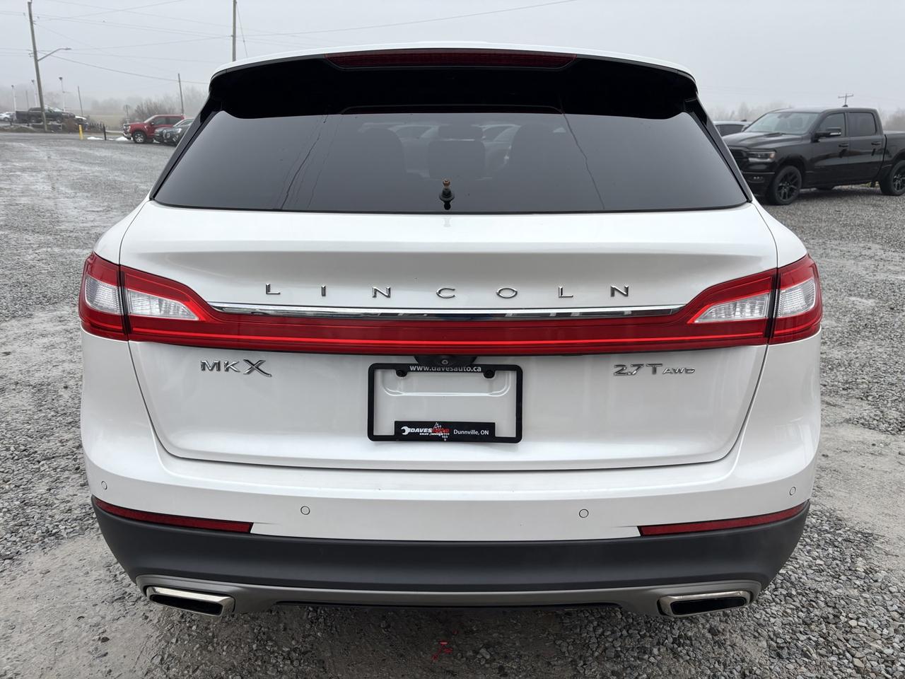 2017 Lincoln MKX RESERVE AWD Photo
