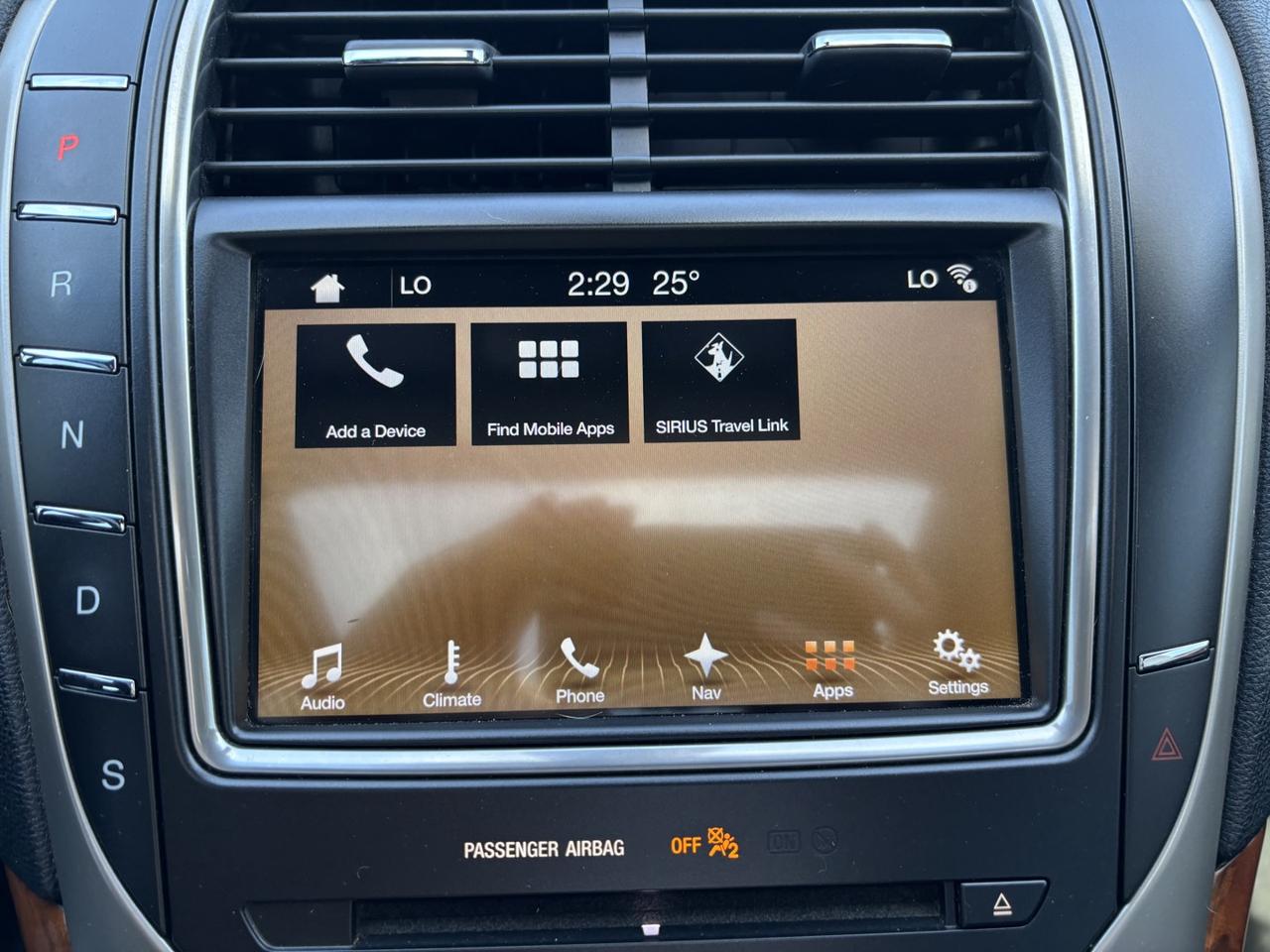 2017 Lincoln MKX Reserve AWD ~NO ACCIDENTS~LEATHER~PANO ROOF~ Photo