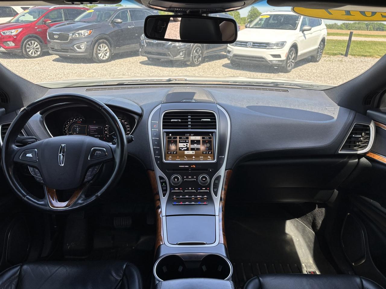2017 Lincoln MKX Reserve AWD ~NO ACCIDENTS~LEATHER~PANO ROOF~ Photo