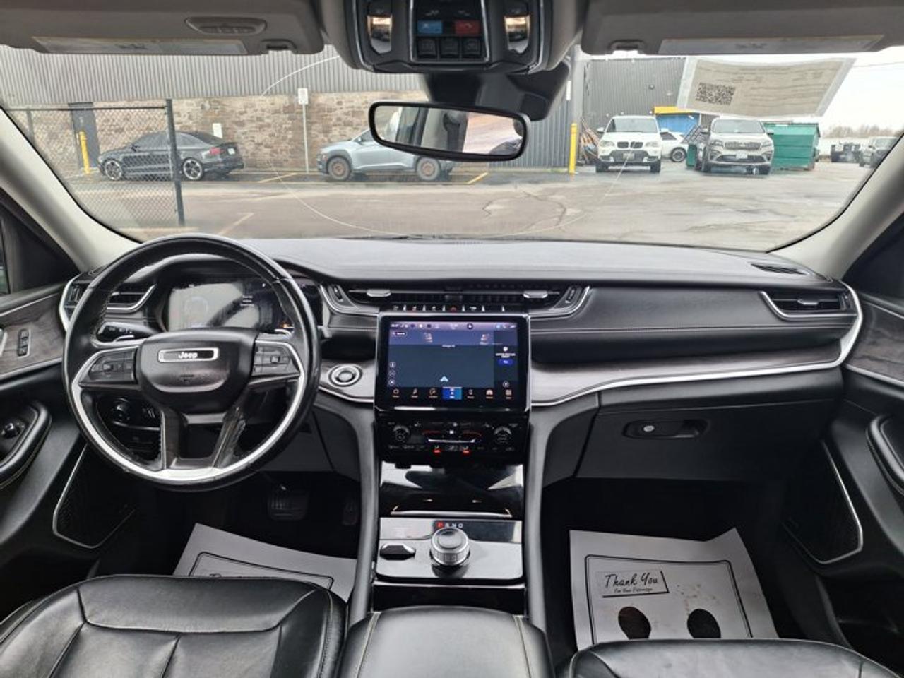 2022 Jeep Grand Cherokee Limited | Leather | Adaptive Cruise | Heated Seats + Steering | Remote Start | Pano Roof & More! Photo