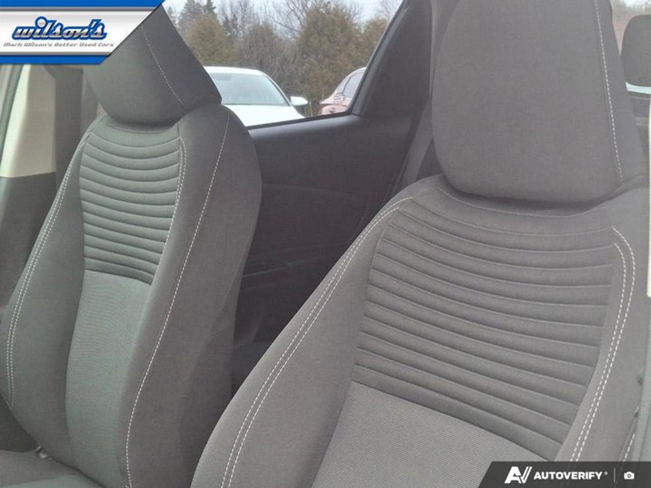 2019 Toyota Yaris Hatchback SE Hatchback | Heated Seats | Bluetooth | Rear Camera | Two Tone Paint | Alloy Wheels | and More ! Photo