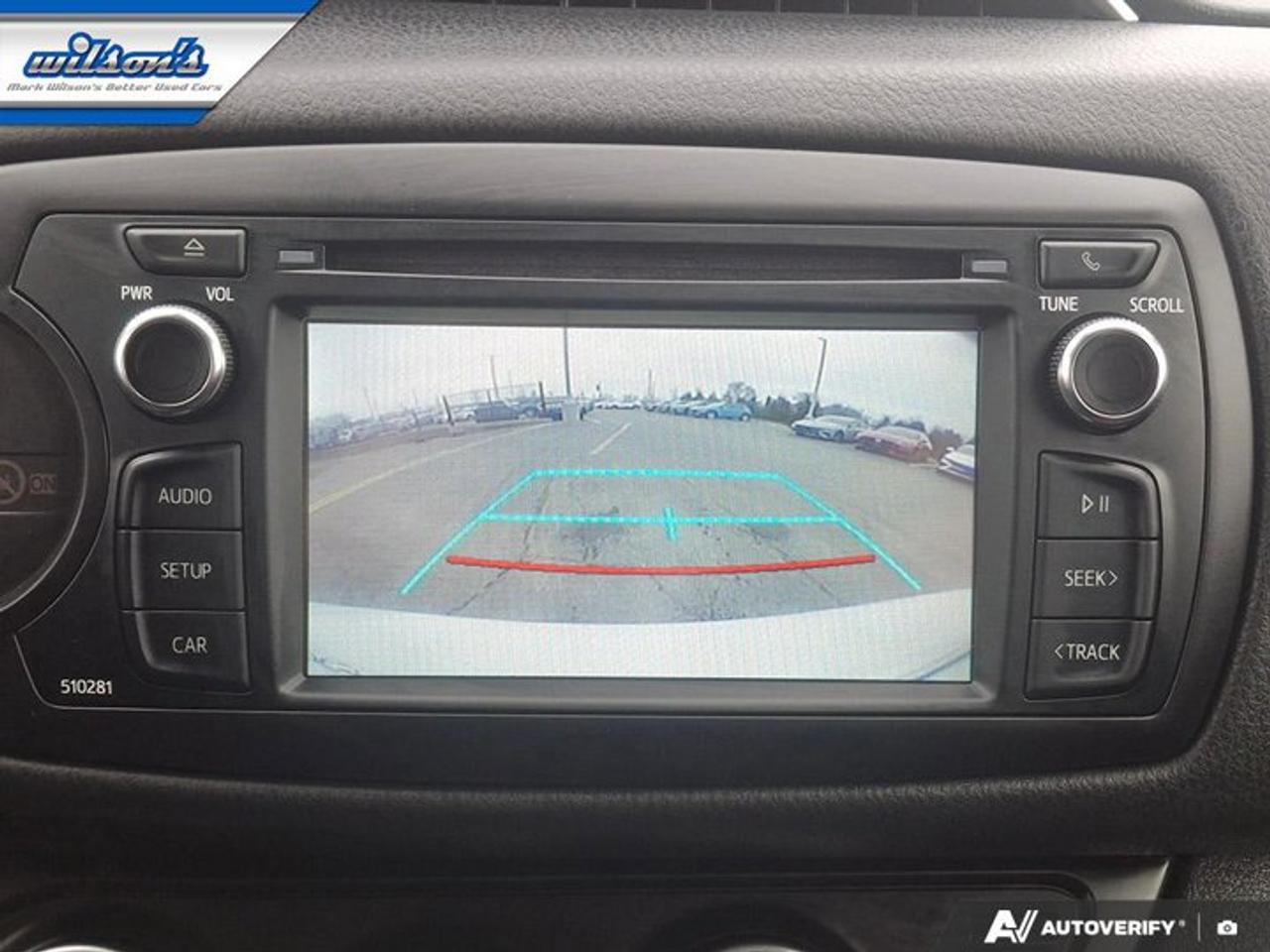 2019 Toyota Yaris Hatchback SE Hatchback | Heated Seats | Bluetooth | Rear Camera | Two Tone Paint | Alloy Wheels | and More ! Photo