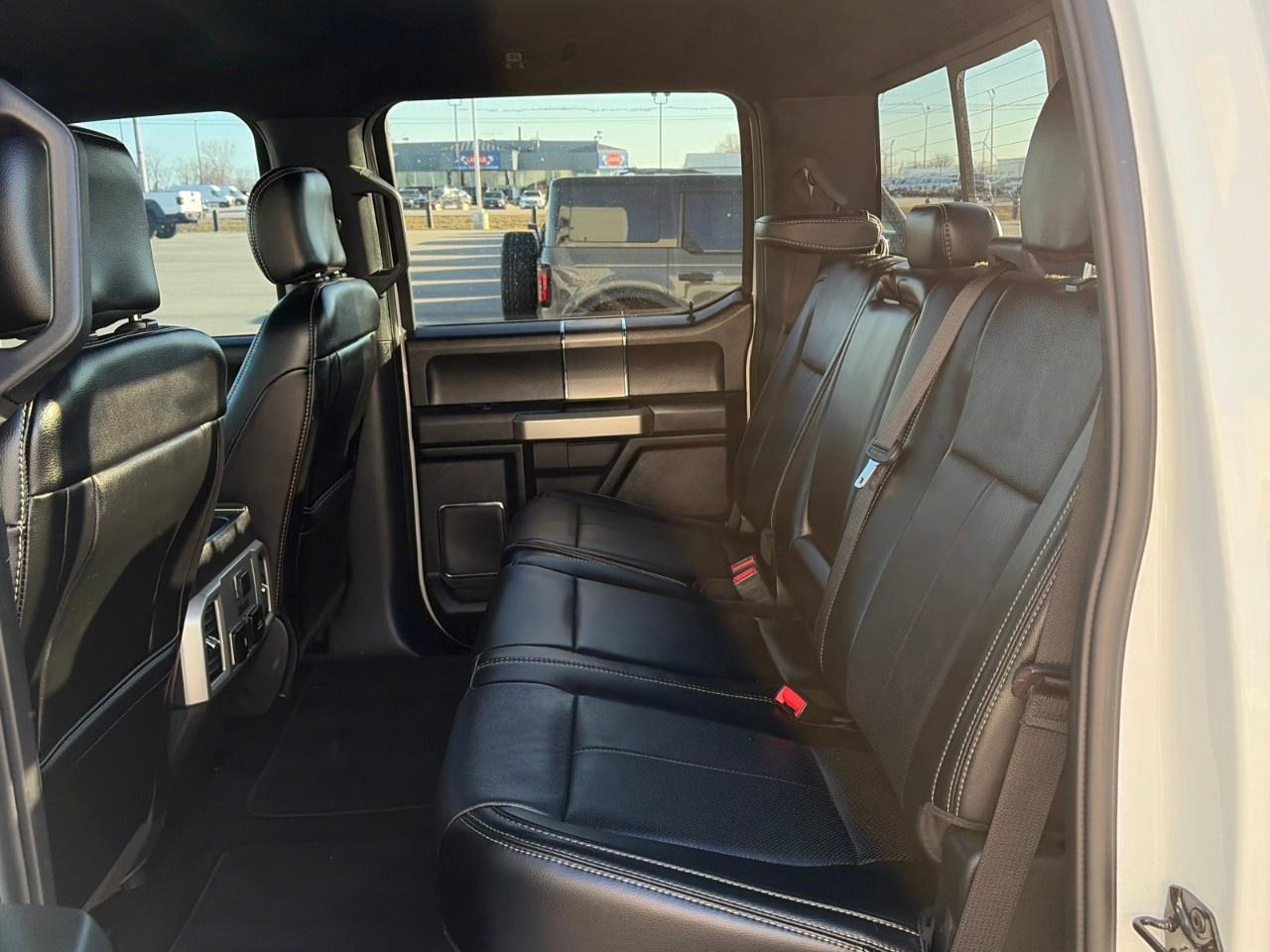 2019 Ford F-150 Lariat 4WD SuperCrew 5.5' Box Photo