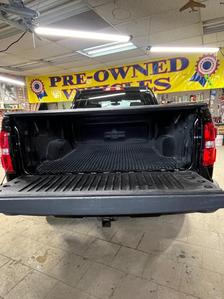 2018 GMC Sierra 1500 4WD DOUBLE CAB 143.5" Photo