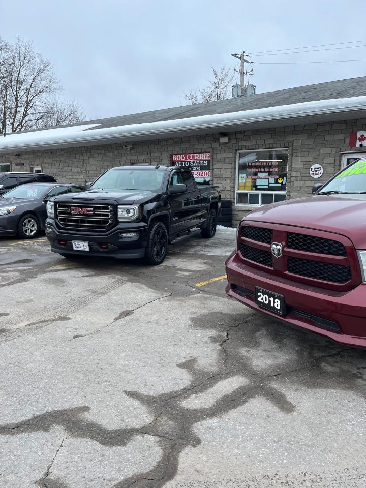 2018 GMC Sierra 1500 4WD DOUBLE CAB 143.5" Photo