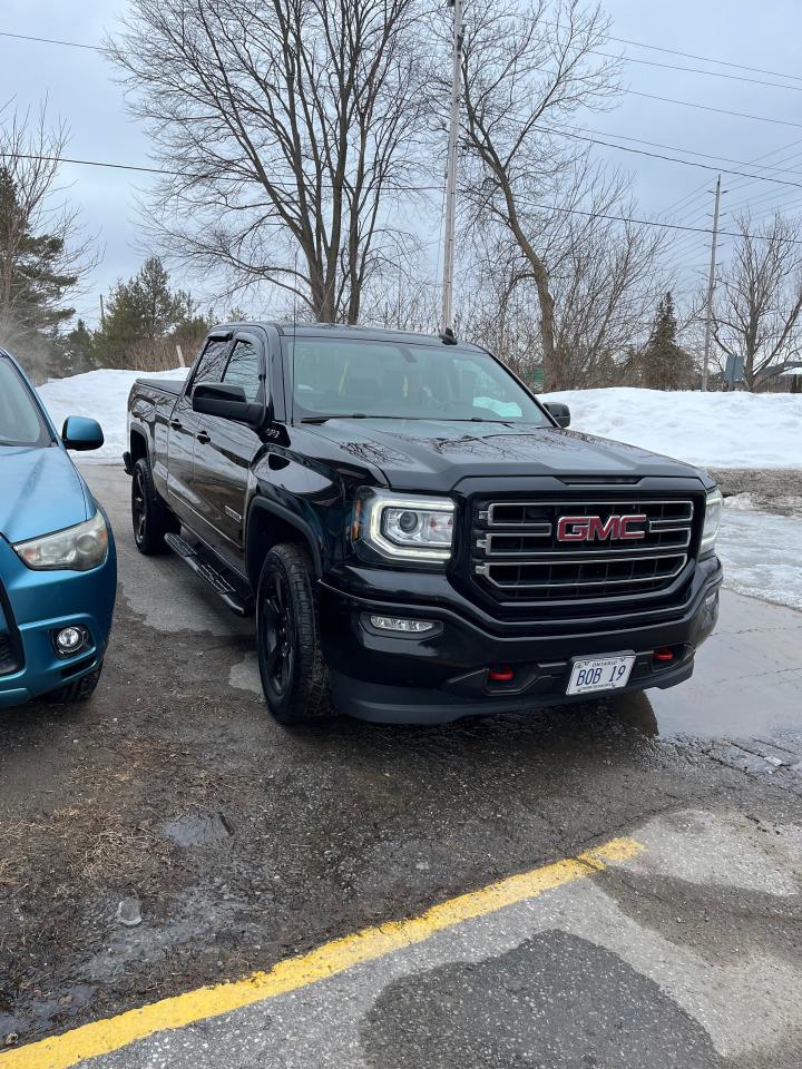 2018 GMC Sierra 1500 4WD DOUBLE CAB 143.5" Photo
