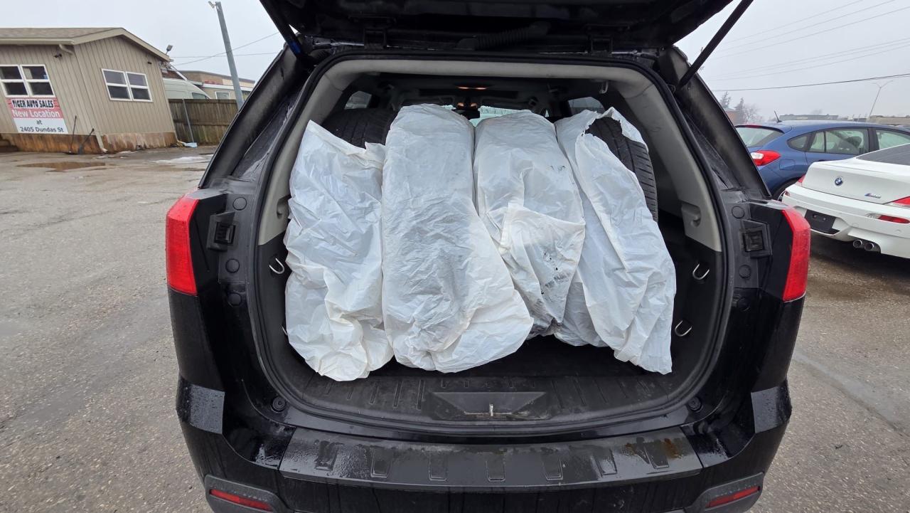 2012 GMC Terrain SLT, NO ACCIDENT, 4CYL, ONLY 196KMS, CERTIFIED Photo