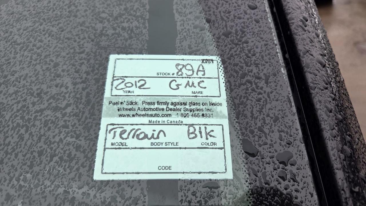 2012 GMC Terrain SLT, NO ACCIDENT, 4CYL, ONLY 196KMS, CERTIFIED Photo