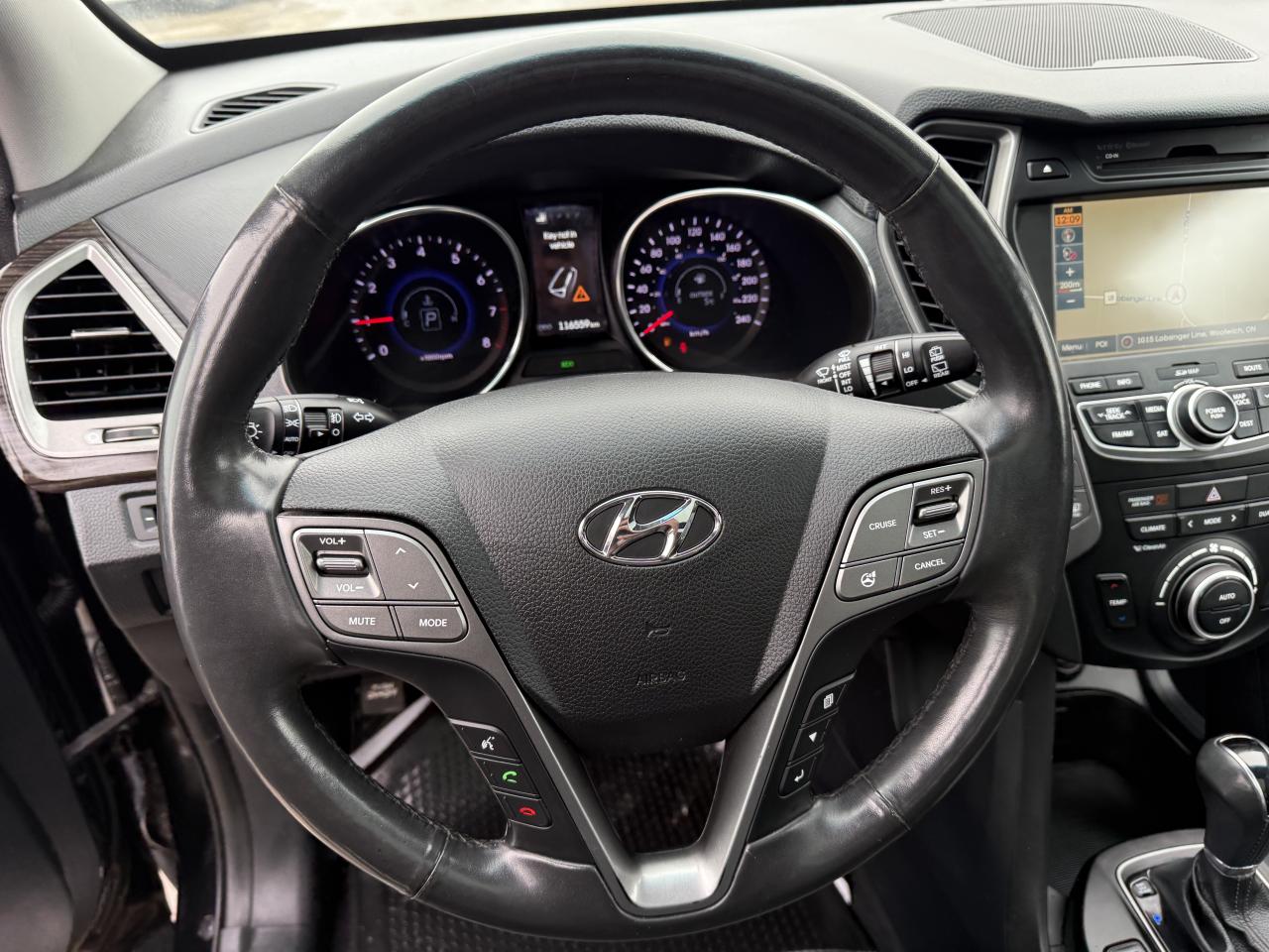 2016 Hyundai Santa Fe Sport Limited Photo