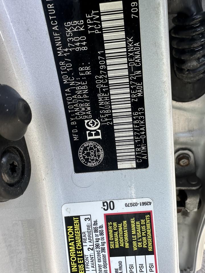 2015 Toyota Corolla LE Photo