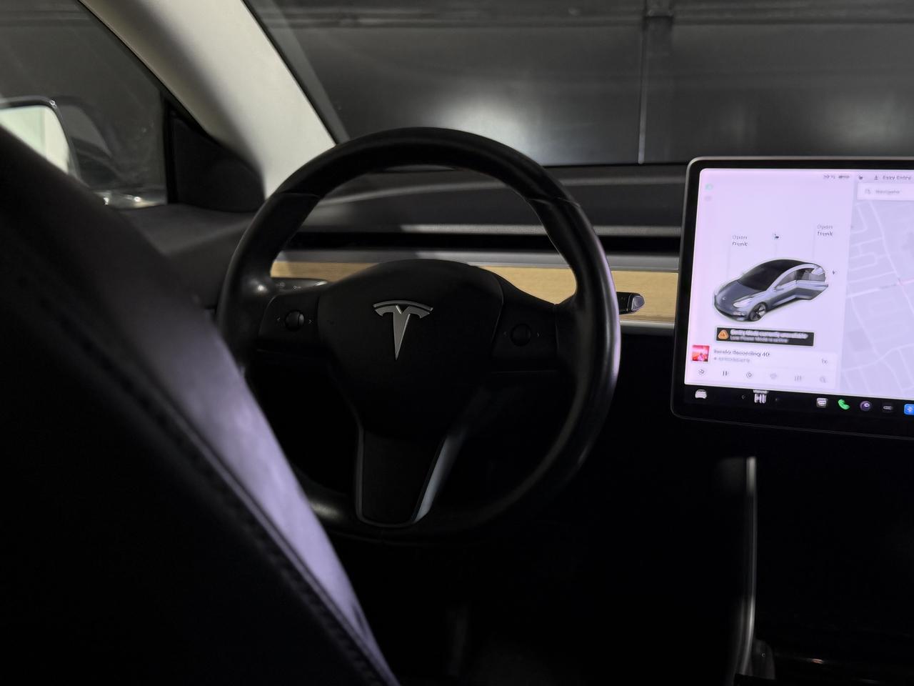 2018 Tesla Model 3 Long  Range Photo