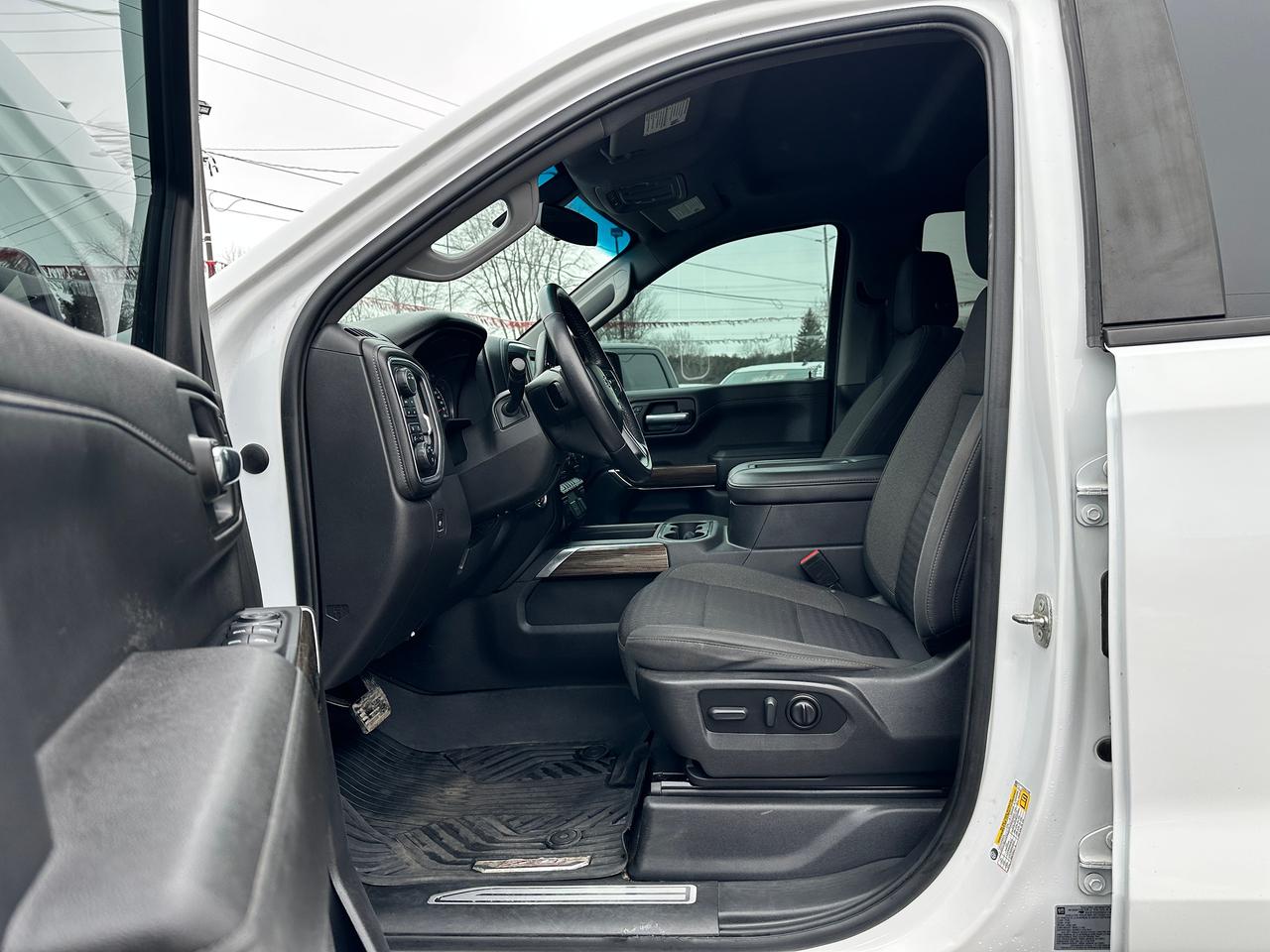 2022 Chevrolet Silverado 1500 LTD TrailBoss 4X4 HTD-Cloth CarPlay Backup Cam XM Photo