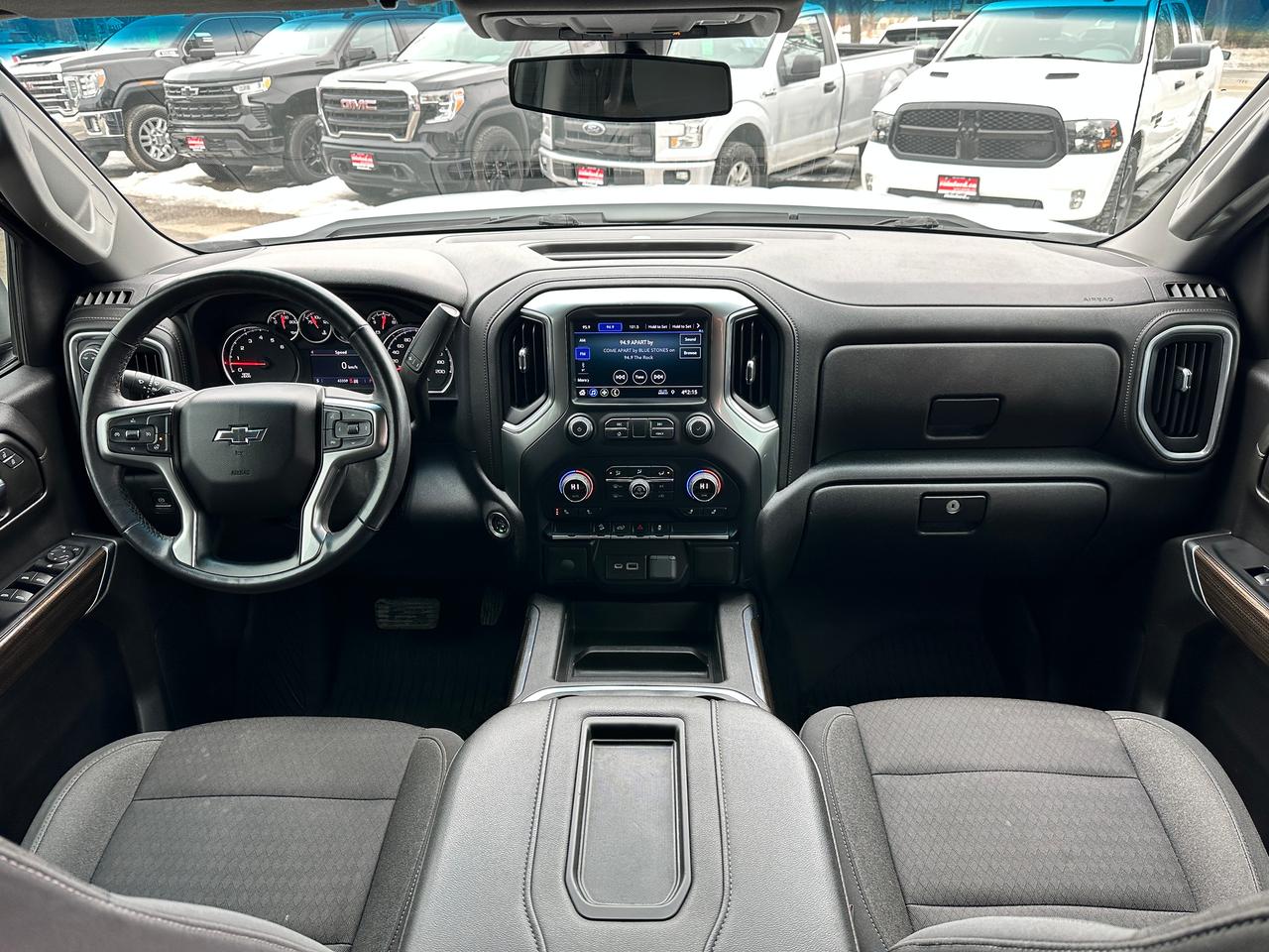 2022 Chevrolet Silverado 1500 LTD TrailBoss 4X4 HTD-Cloth CarPlay Backup Cam XM Photo