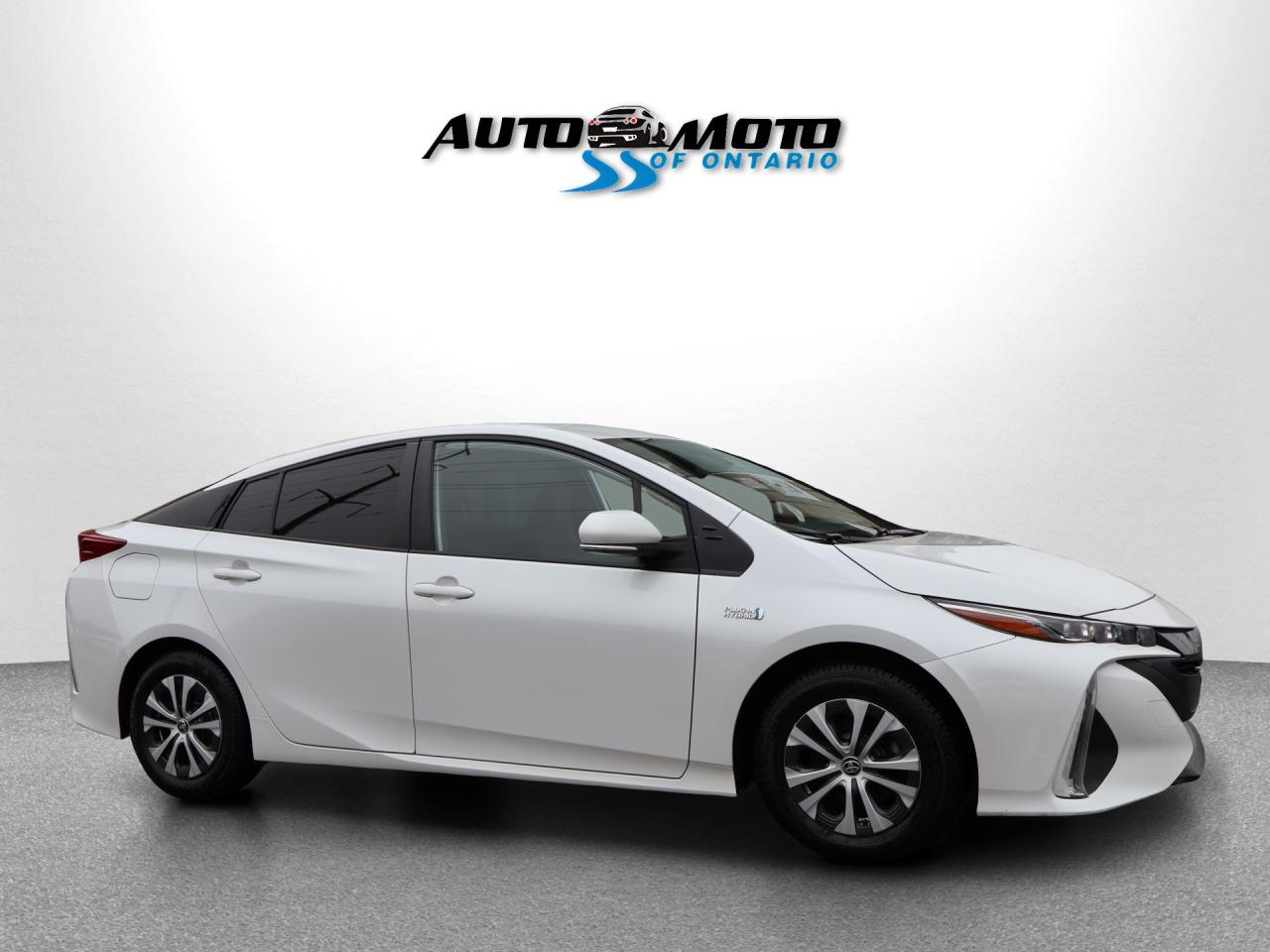 2021 Toyota Prius Prime LE CERTIFIED *TOYOTA MAINTAIN* CAMERA BLUETOOTH HEATED SEATS CRUISE ALLOYS Photo