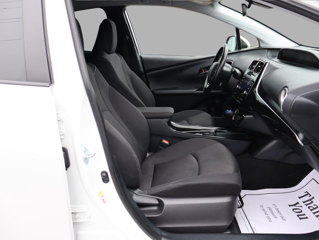 2021 Toyota Prius Prime LE CERTIFIED *TOYOTA MAINTAIN* CAMERA BLUETOOTH HEATED SEATS CRUISE ALLOYS Photo