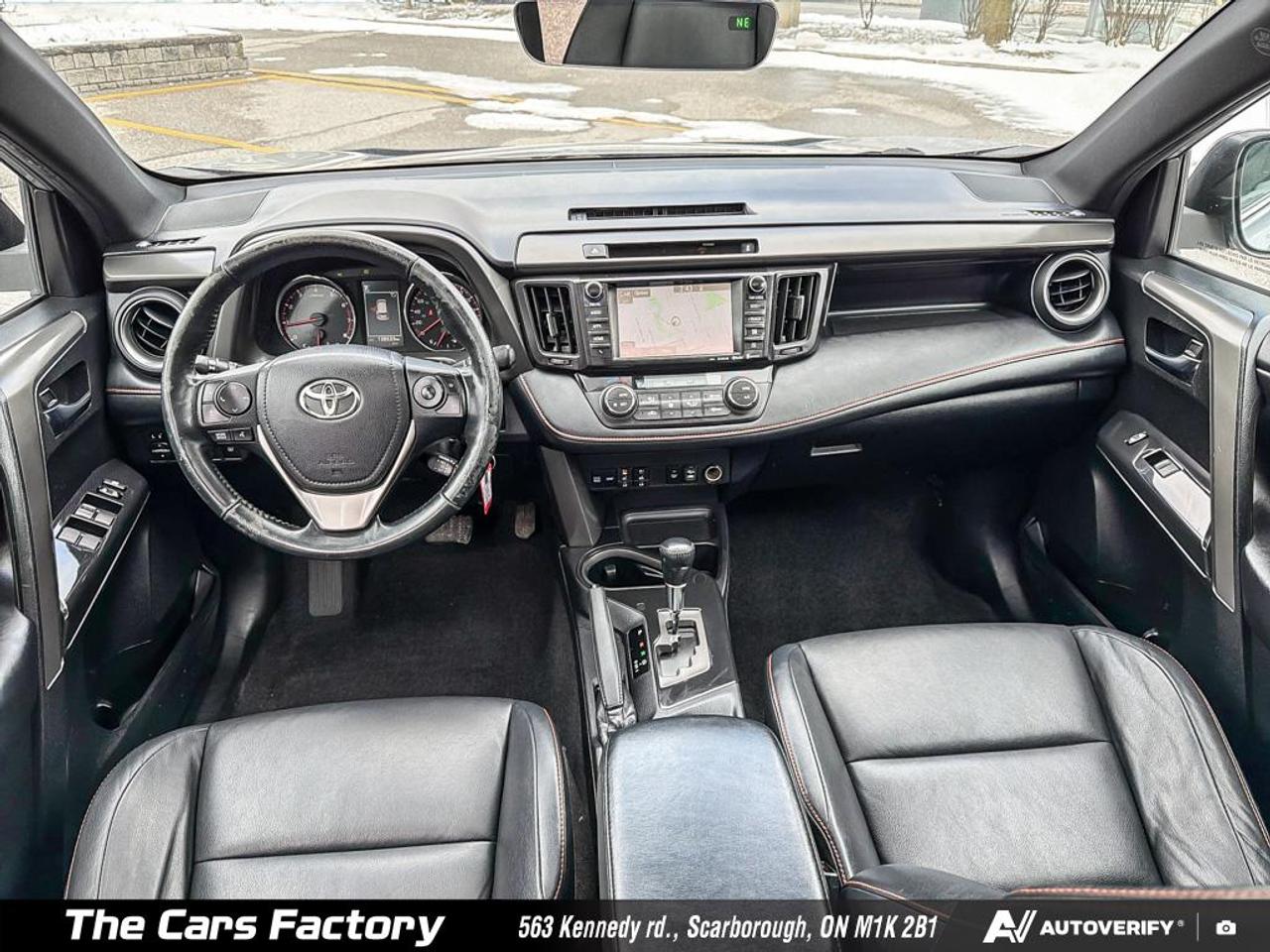 2016 Toyota RAV4 SE AWD Leather / Roof / Camera / No Accident! Photo