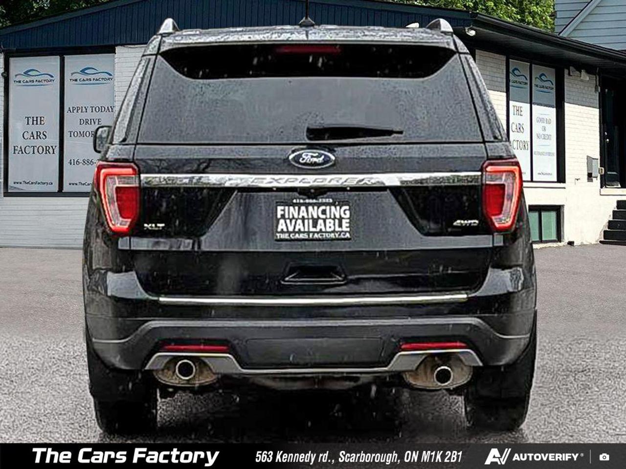 2018 Ford Explorer XLT 4WD Apple Carplay - No Accident! Photo