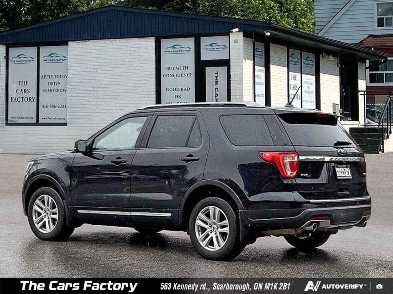 2018 Ford Explorer XLT 4WD Apple Carplay - No Accident! Photo3